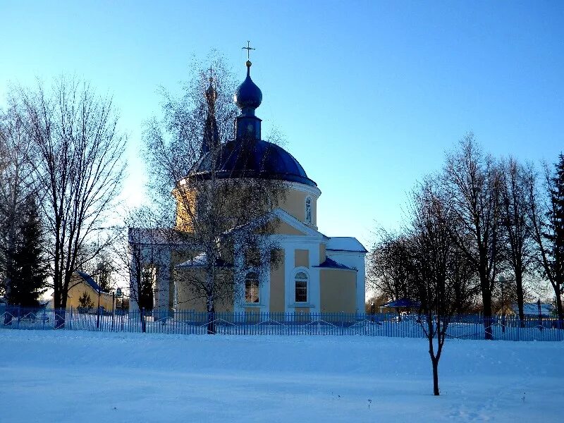 Погода село прохоровское. Храм Вознесения Господня Радьковка. Вознесенский храм Радьковка Прохоровский район. Храм Радьковка Прохоровка. Радьковка Прохоровский район Белгородской области.