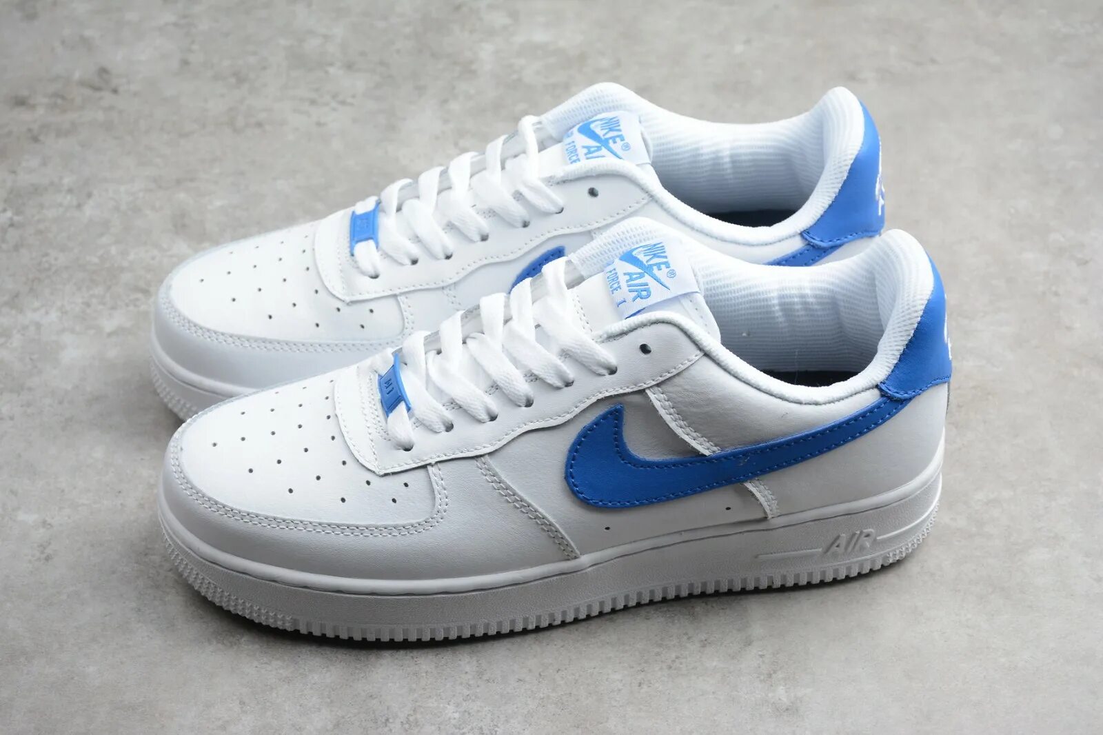 Nike force кроссовки. Nike Air Force 1 голубые. Nike Air Force 1 Low Blue White. Nike Air Force 1 Blue. Nike Air Force 1 Blue White.