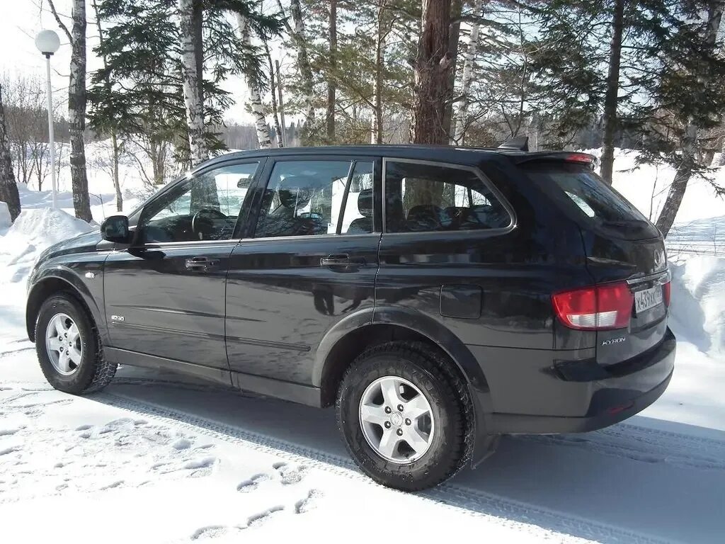 SSANGYONG Kyron 2010. SSANGYONG Kyron 2009 года. Саньенг Кайрон 2009 года. Ssang Yong Kyron II, 2010 год.