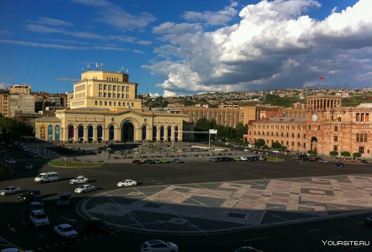 Площадь Республики Ереван. Армения Ереван площадь Республики. Площадь Republic Square Ереван. Центральная площадь Еревана.