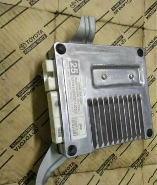 Блок управления робот ситроен ц3. Блок управления ркпп. Блок управления ркпп. Блок управления коробкой фиат кобелко. Блок управления ркпп пежо 107.