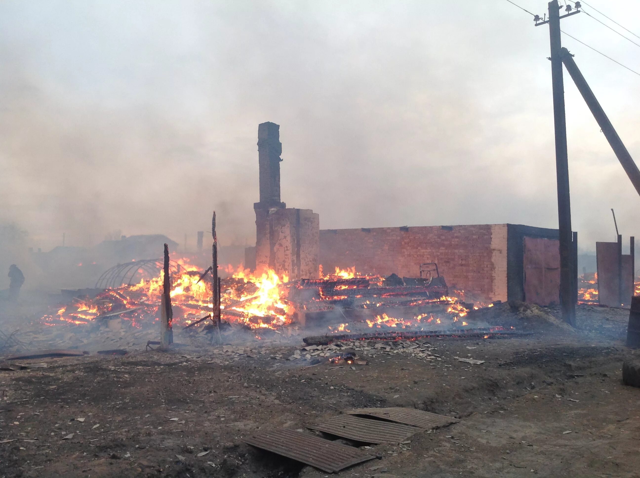 Городская больница абакан. Гор больница очередь 2022г. Врачи абаканской городской больницы. Горит 18 больница. Горит 18 больница.