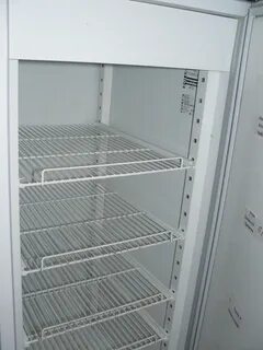 Полки в холодильный шкаф