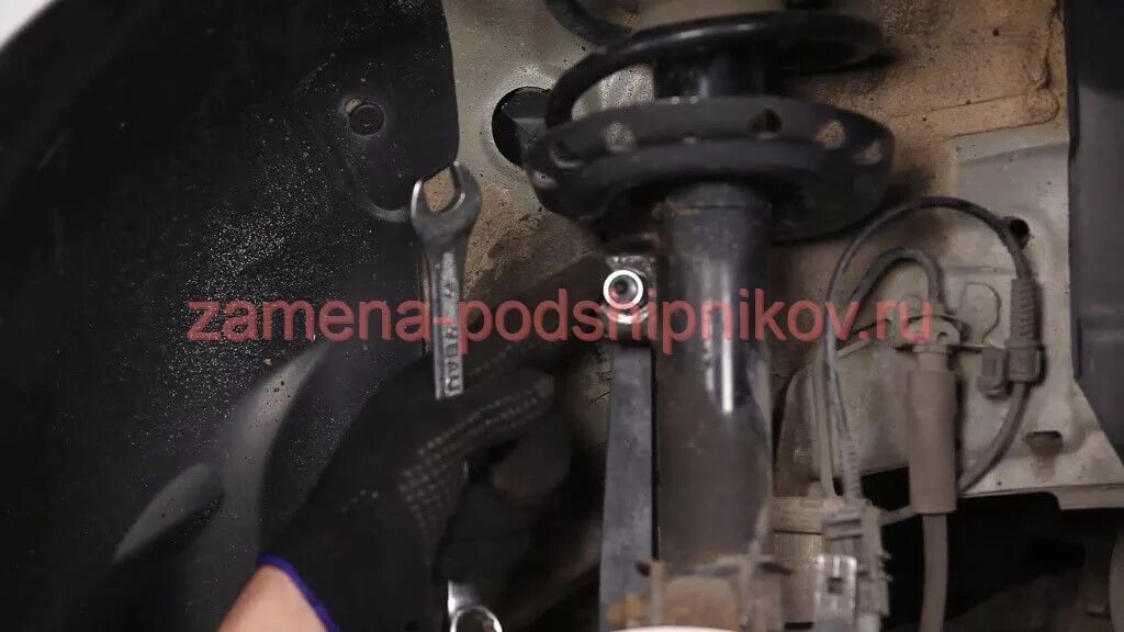 Опель астра н как снять стойку Замена передних амортизаторов Opel Astra J GTC, 1,8 л, 2013 года запчасти DRIV