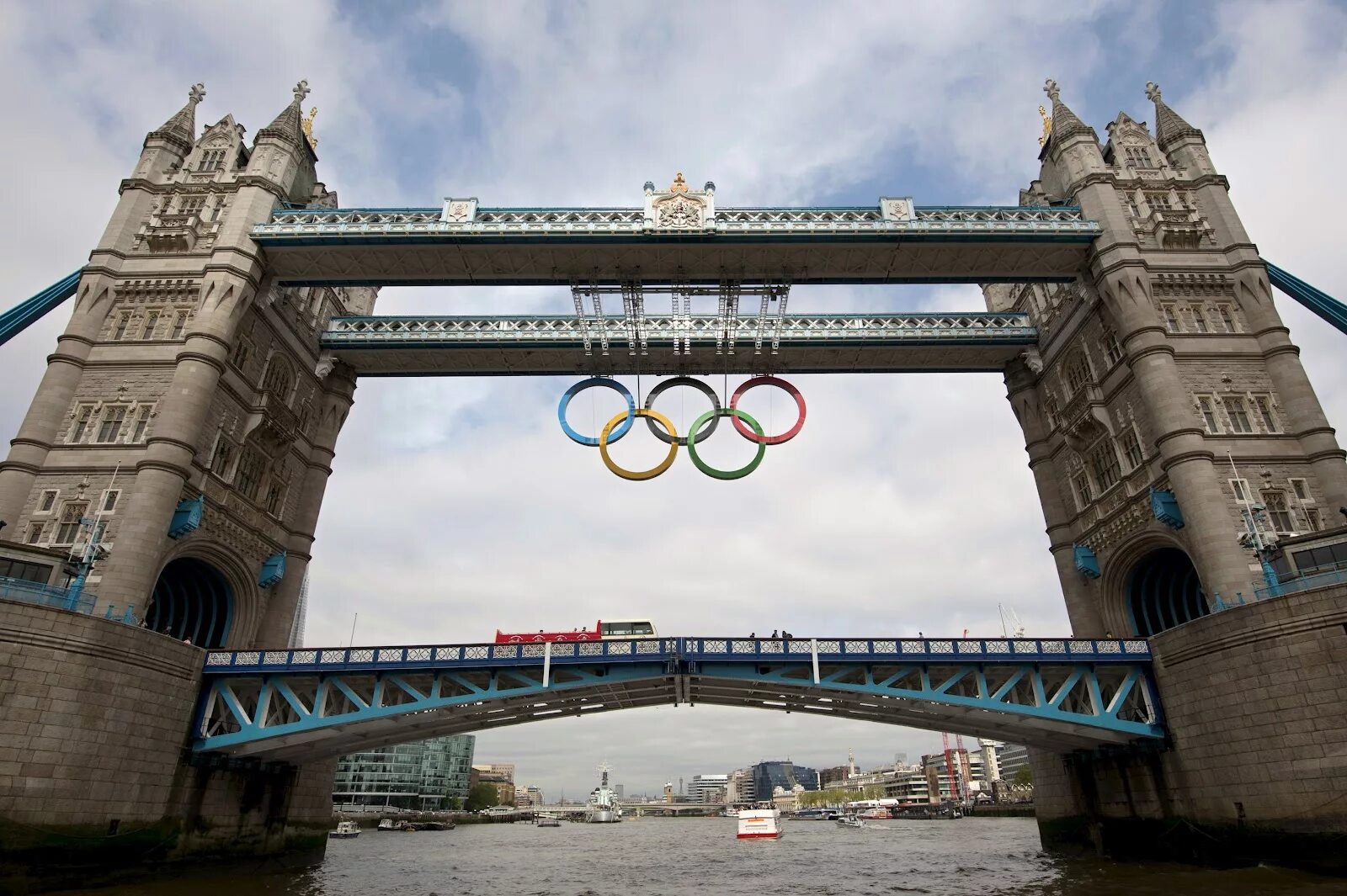 London olympic. Олимпийские игры в лондоне 2012. Олимпийские игры в лондоне 2012. London olympic. Лондон великобритания олимпийские игры.