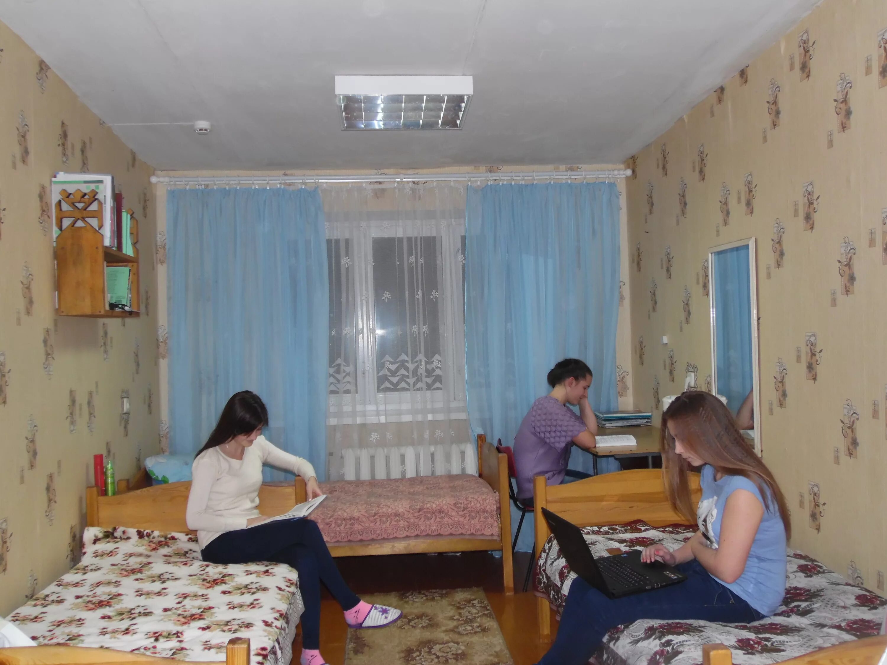 Комната в общежитии колледжа