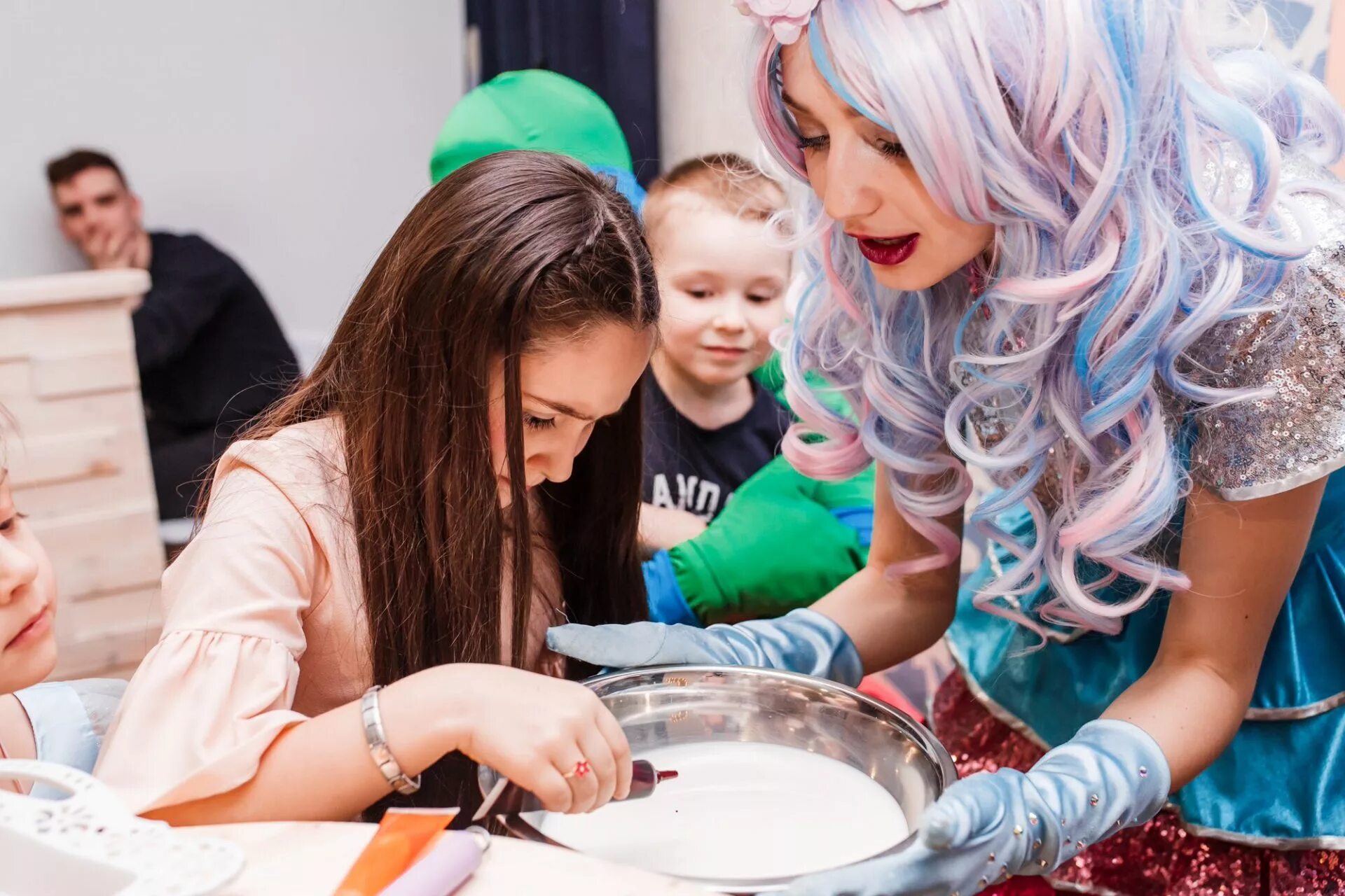 крио мороженое шоу. мастер мороженого. мастер мороженого. крио мороженое шоу для детей. крио бар мороженого.