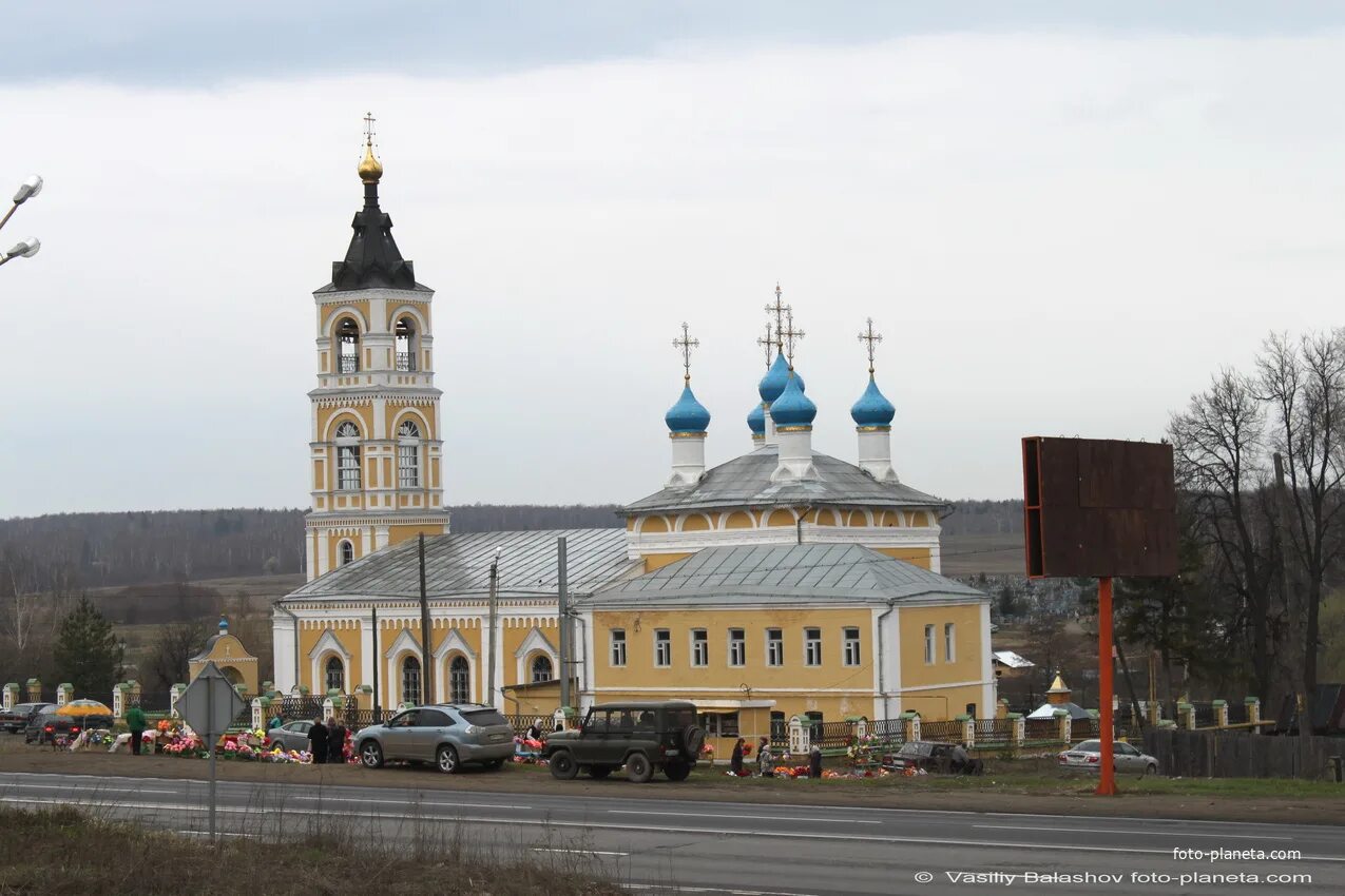 Погода лакинск владимирская область на неделю. Казанская Церковь Лакинск. Церковь Казанской иконы Божией матери Лакинск. Церковь в Лакинске Владимирской области. Церковь в Лакинске Собинский района.