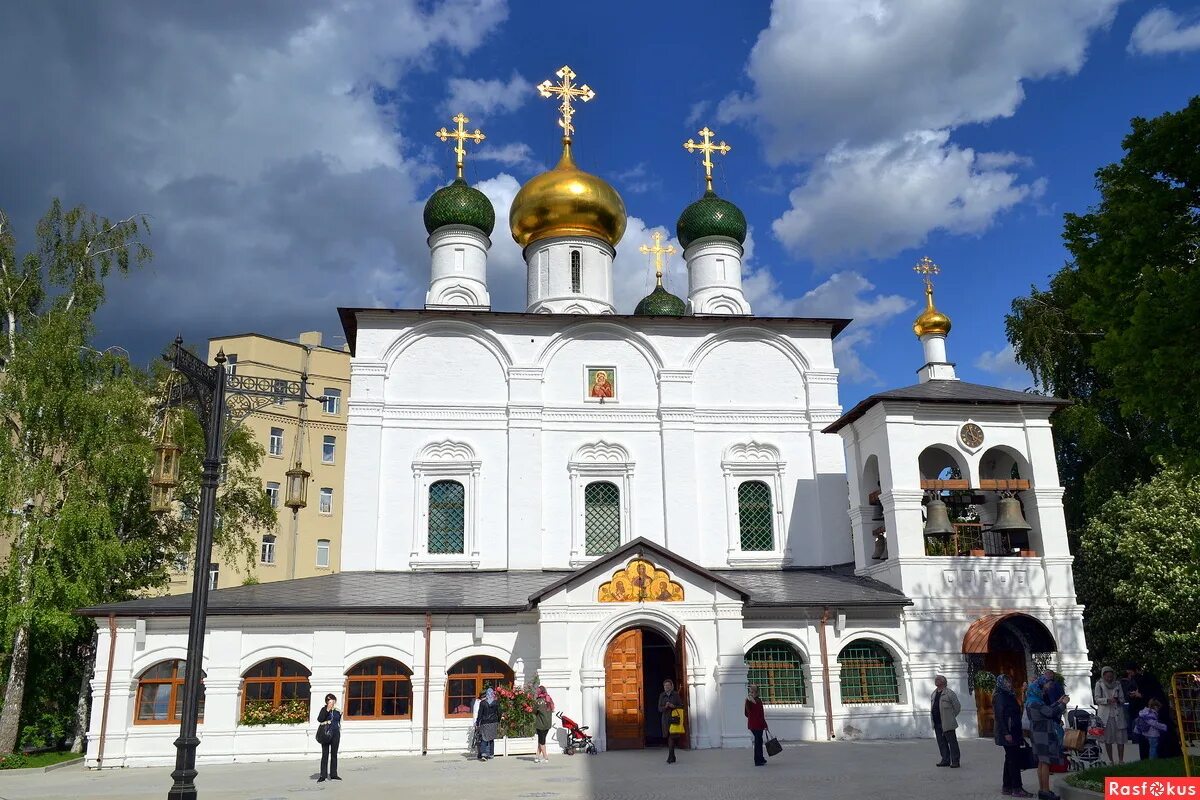 Сретенский монастырь храм Сретения Владимирской иконы Божией матери. Сретенский монастырь храм Сретения. Сретенский монастырь храм Сретения иконы Владимирской. Сретенском 17