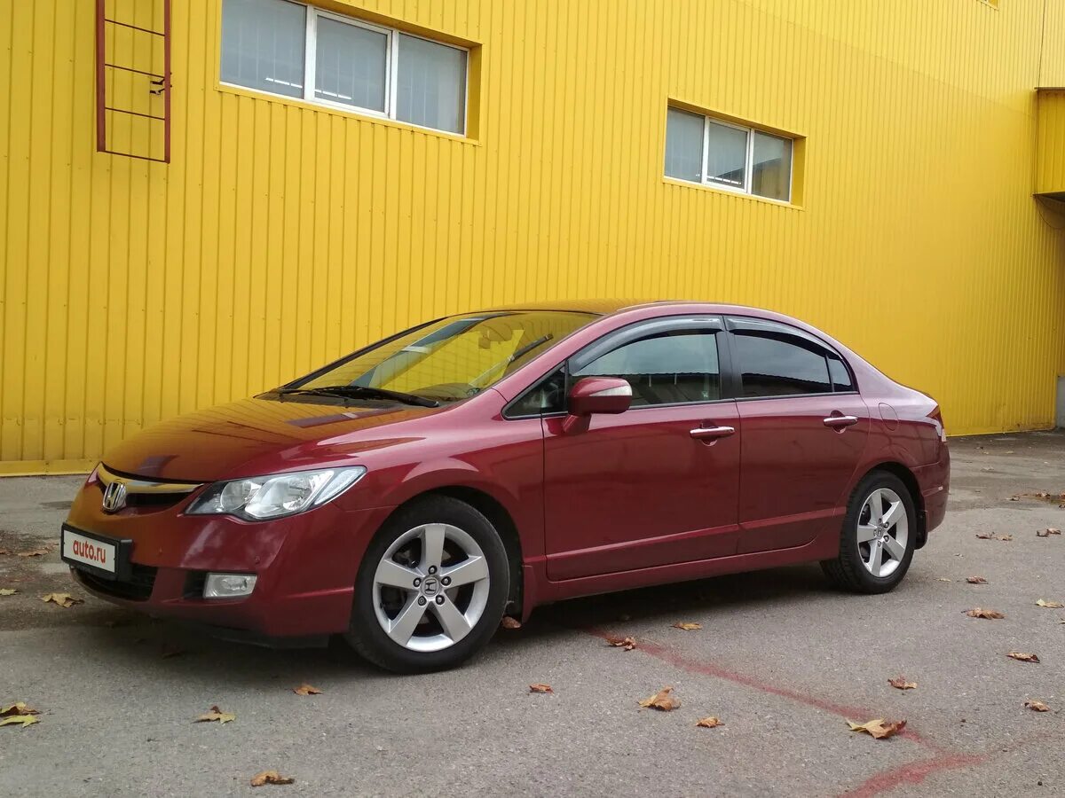 Артикулы хонда цивик 4д. Honda Civic 2008 Red. Honda Civic 4d красный. Honda Civic 2008 4d красная. Honda Civic 4d r17.