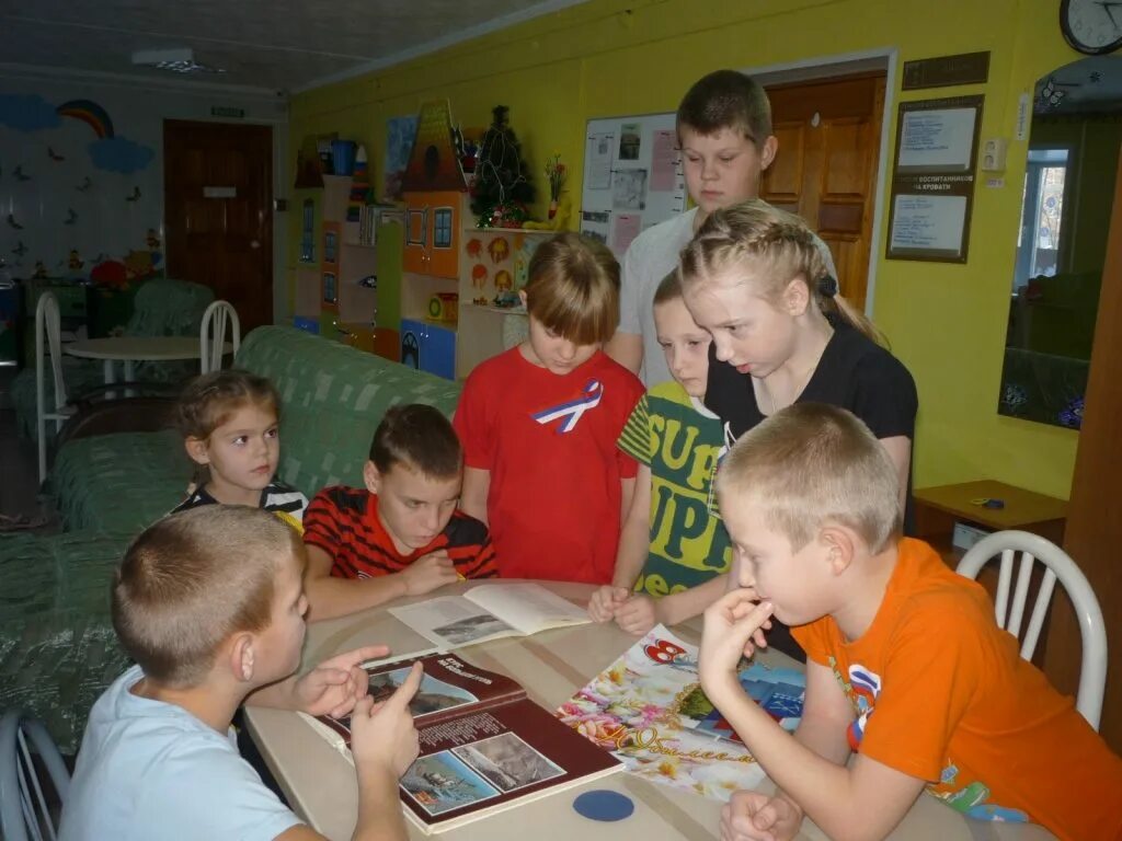 Мку теплый дом. Приют теплый дом белово. теплый дом белово новый городок. детдом белово. социально реабилитационный центр теплый дом новый городок.