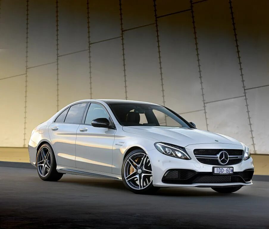 Mercedes c63 amg седан. Мерседес c63 w205. Mercedes benz w205 amg. Mercedes w205 amg. Мерседес бенц c w205.