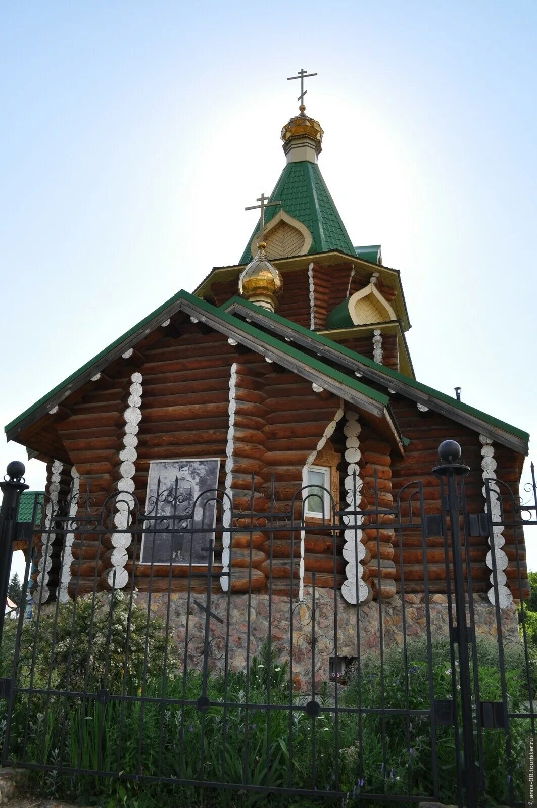 Сысерть кашино. Церковь Кашино Сысертский район. Кашино Сысертский район. Кашино Сысертский район Свердловская область. Часовня в царевичах Карелия.