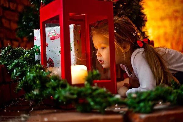 Дети загадывают желание. Новогодние желания. Новогоднее исполнение желаний. Исполнение желания новый го. Мечты в новогоднюю ночь.