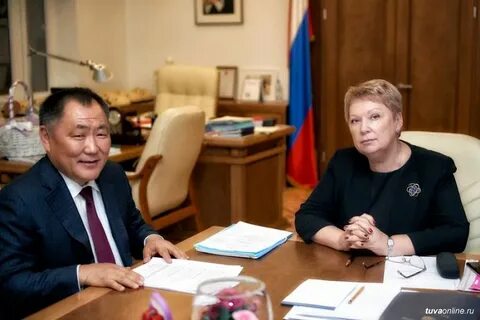 Министр республика тыва