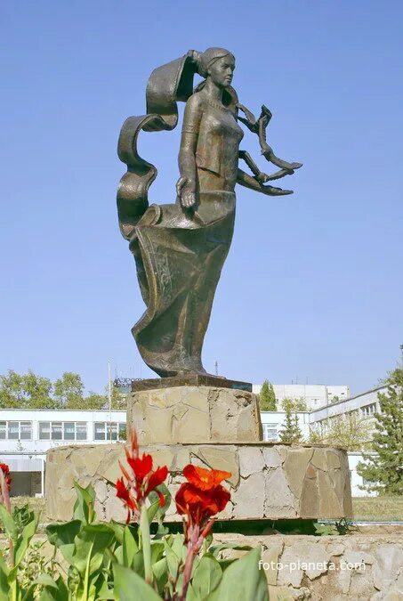 Город волгодонск весенняя. Волгодонск природа. Город волгодонск весенняя. Город волгодонск весенняя. Город волгодонск весенняя.