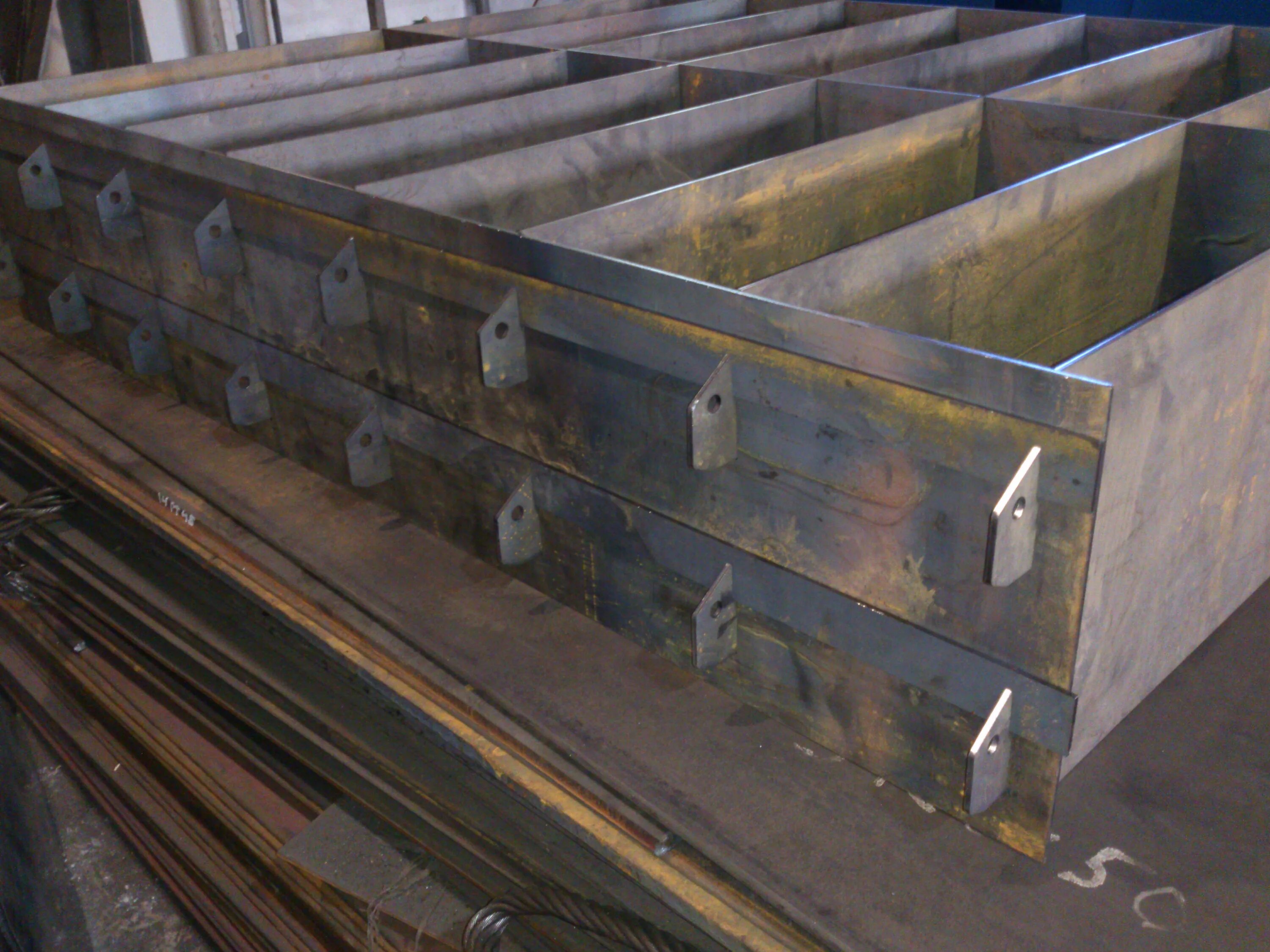 формы для производства арболита. форма для арболит блоков фс-500х300х200, разъемная. разборные формы для арболита блоков. формы для производства арболитовых блоков. формы для арболитовых блоков 500х300х200.