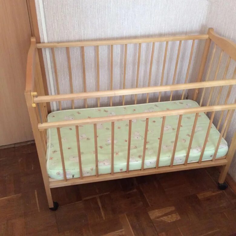 детская кровать б/у. авито детский кровать. кроватка с маятником продольным березка. детские кроватки б/у. детские кроватки б/у.