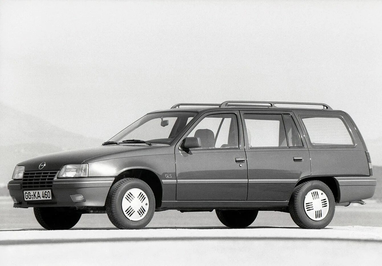 Опель кадет универсал. Opel Kadett 1988 универсал. Опель кадет Караван универсал. Опель кадет универсал 1987. Опель кадет Караван 1986.