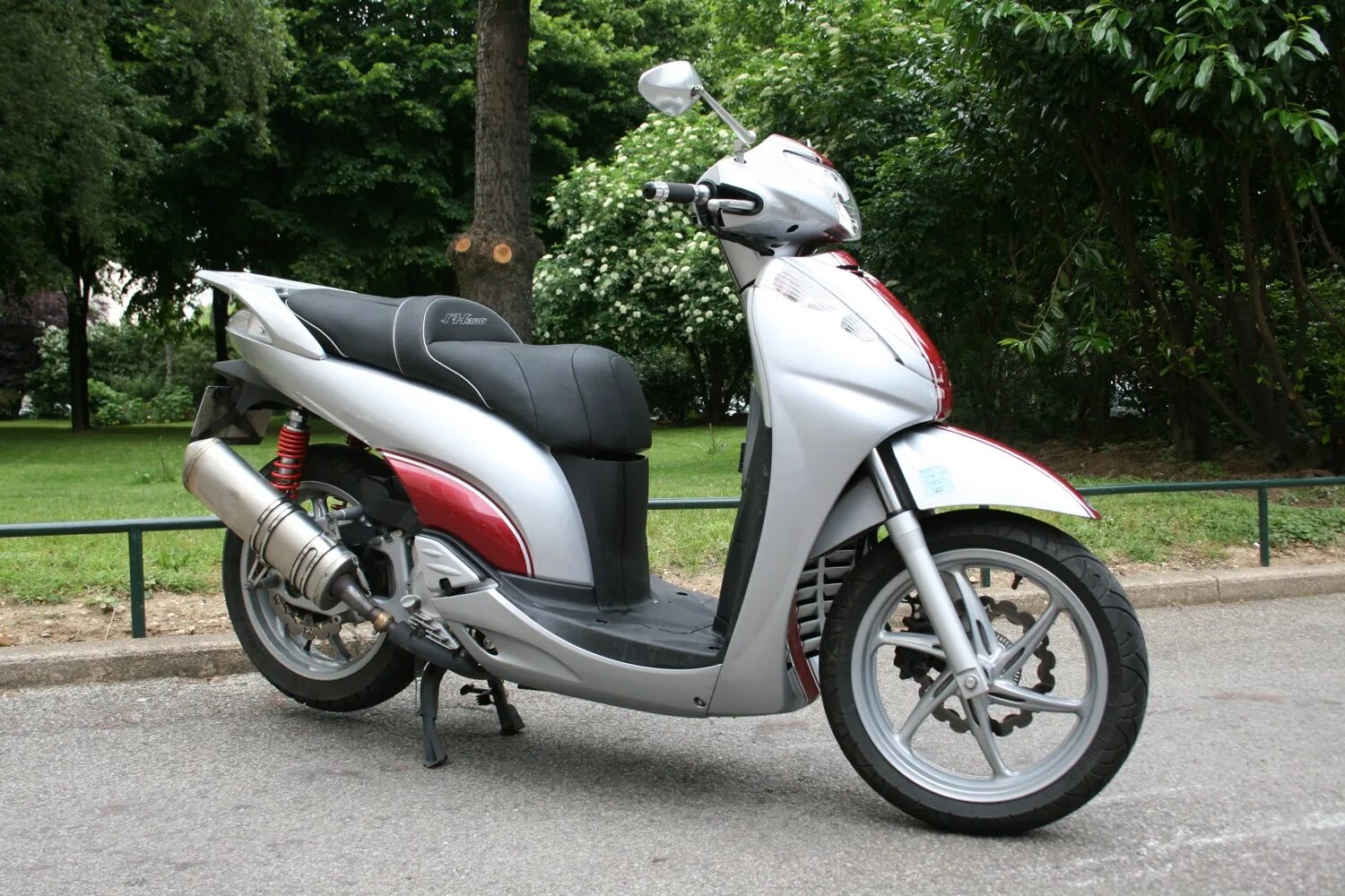 Honda sh 300. Honda sh 150. Скутер Honda sh 125. Honda Ch 300. Honda sn