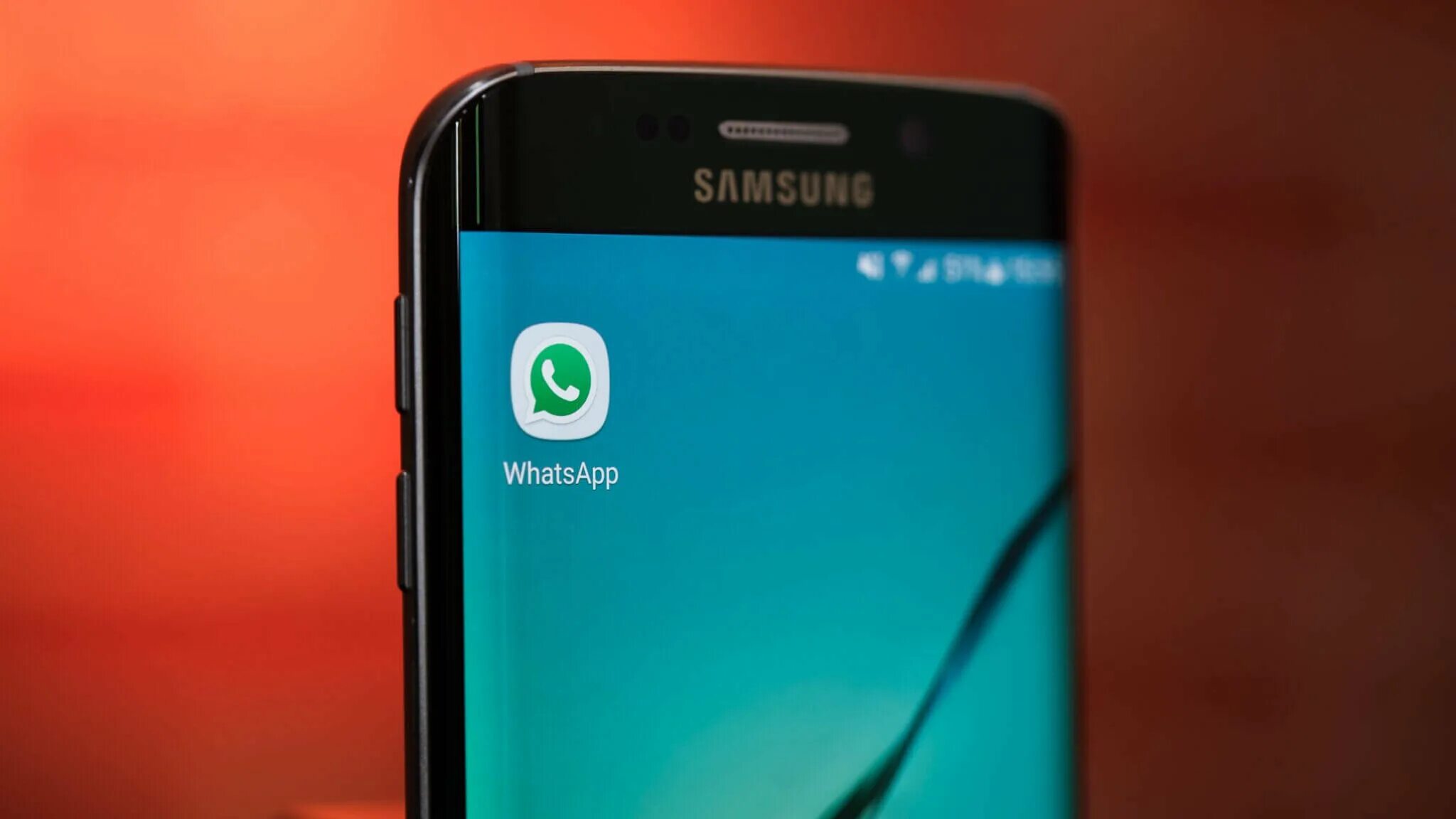 Whatsapp на самсунге. Ватсап самсунг. Ватсап на самсунг галакси. Как создать клон ватсап. Однократный просмотр фото whatsapp фото.