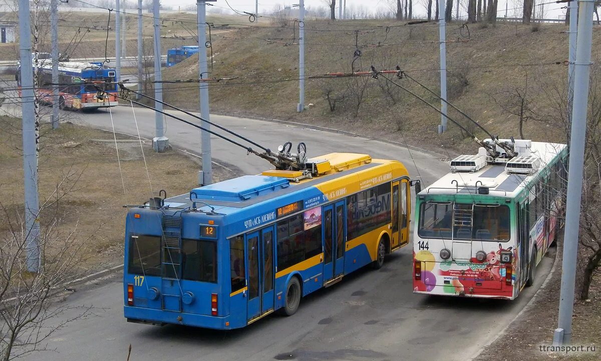 Троллейбус АКСМ 321 кабина. Троллейбус БКМ 321 салон. БКМ 321 кабина. АКСМ-321 троллейбус вес.