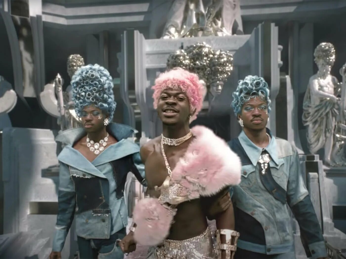 Montero call me by name. Lil nas x – montero (2025). lil nas grammy 2025. холидей lil nas x. лил нас монтеро.
