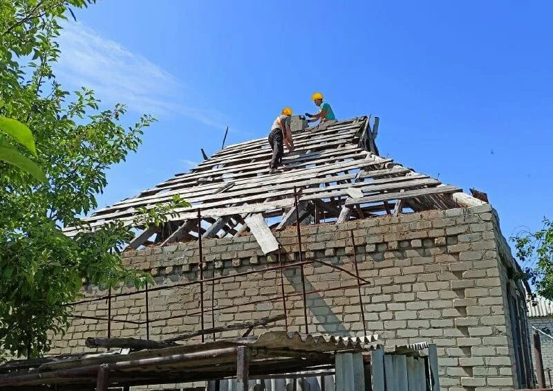 шахтёрск (город). ковчег шахтерск днр. город шахтерск донецкой области. г. город шахтерск донецкой области.