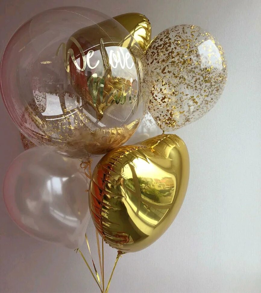 Купить шарики ростов. Шар Баблс золото. Шар Баблс с конфетти золото. Композиции из прозрачных шаров. Прозрачный шарик.