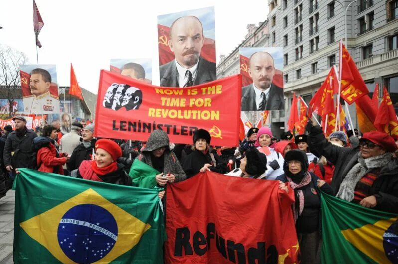 Штурм дворца альенде. Марш кпрф. Коммунисты в чили. Митинг коммунистов в сша. Чилийские коммунисты.