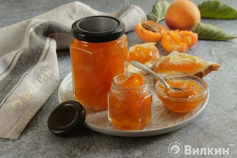 Абрикосовая горечь. Абрикосовое варенье дольками. Варенье из абрикосов без косточек. Варенье из абрикоса без косточки. Густое абрикосовое варенье.