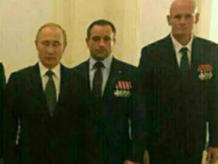 Дмитрию валерьевичу уткину