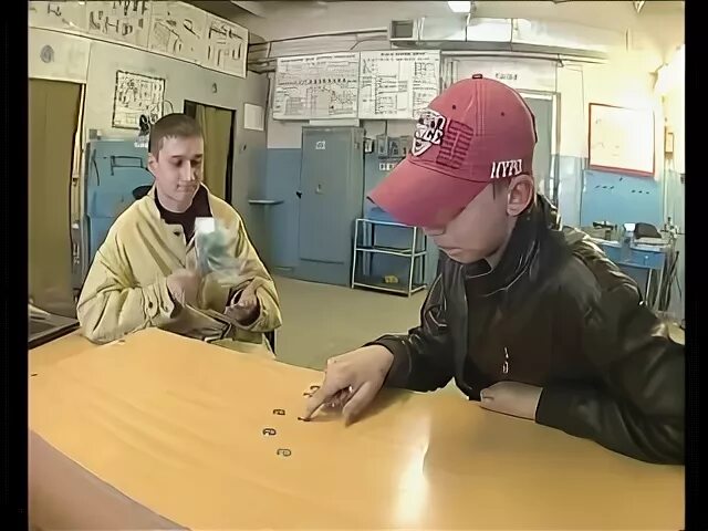 Сварщик парень работящий заволжский автомоторный техникум. Заволжский автомоторный техникум сварщик. Сварщик сварщик электродов ящик. Сварщик парень работящий (оригинал). Заволжский автомоторный техникум сварщик.