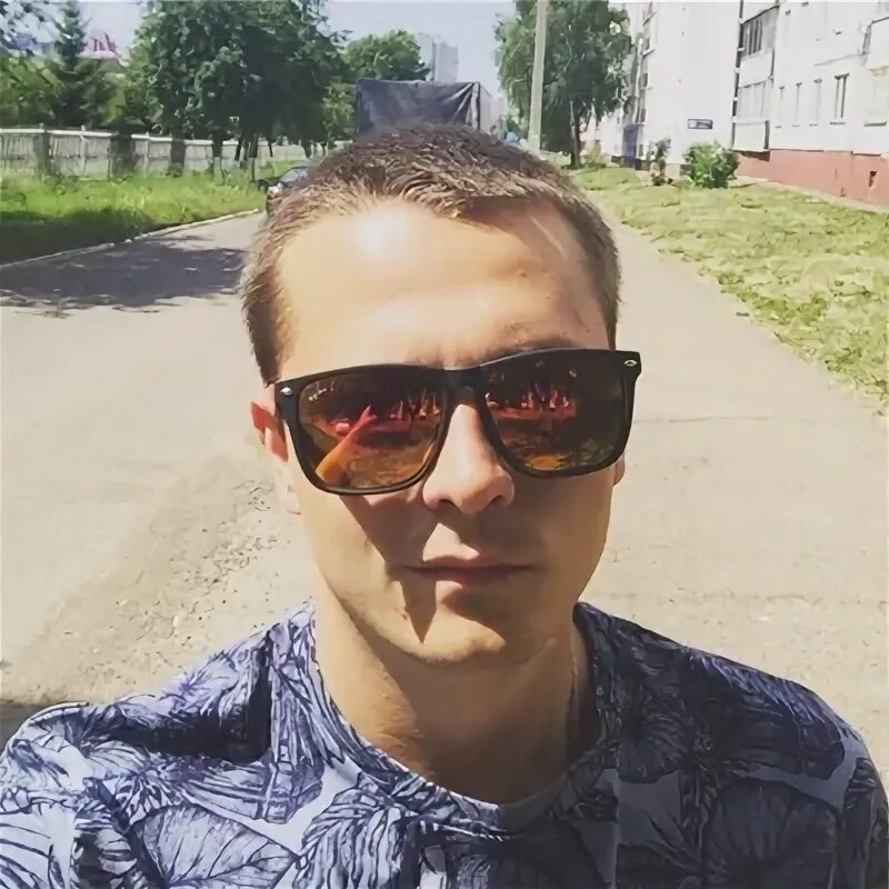 363 человек