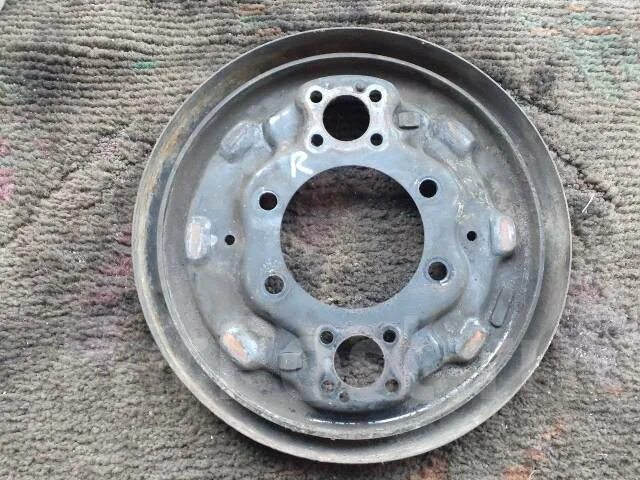 Диски на митсубиси кантер европеец r16. Диски митсубиси кантер. Диски митсубиси кантер. Диск тормозной задний кантер fe82eev503206. Задние колеса mitsubishi canter 2002.