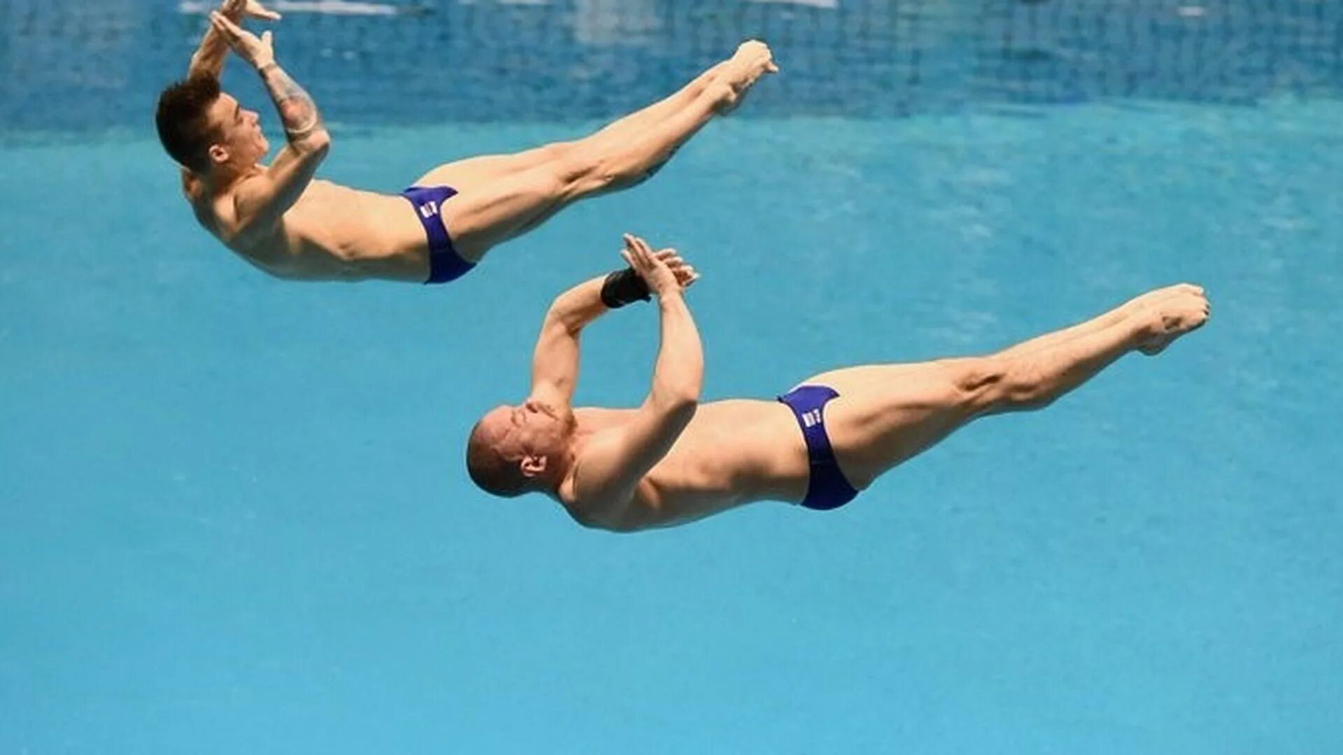 Прыжки в воду чемпионат россии. Прыжки в воду. Прыгун в воду. Сборная России по прыжкам в воду. Прыжки в воду Чемпионат.