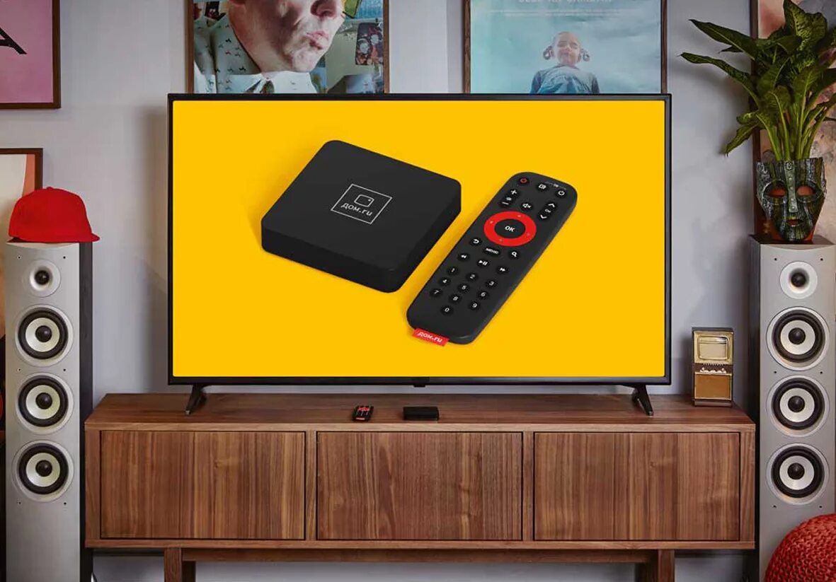 Новые приставки к телевизору. Приставка дом ру Movix. Smart TV приставка Movix Pro. Приставка смарт ТВ дом ру. Приставка Movix дом ру смарт ТВ.