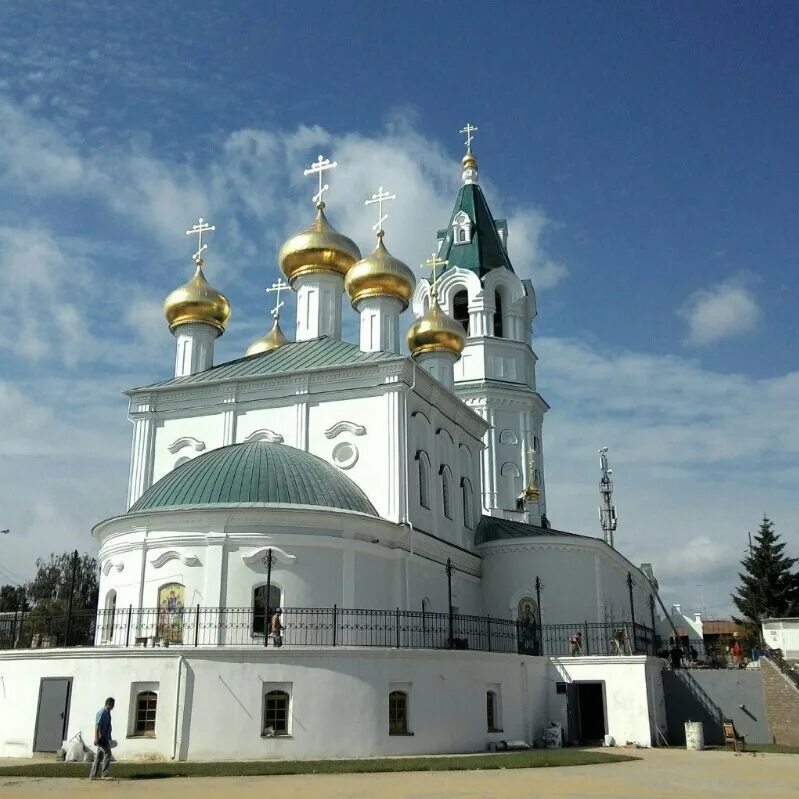 Храм Святой Живоначальной Троицы Нижний Новгород. Храм Святой Троицы Нижний Новгород Копосово. Церковь в Копосово Нижний Новгород.