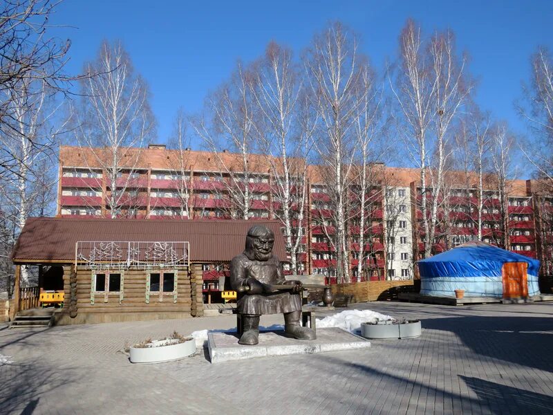 Златоуст город машзавод. Златоуст город машзавод. Златоуст миасс. Дворец победы машзавод златоуст. Дворец победы златоуст.