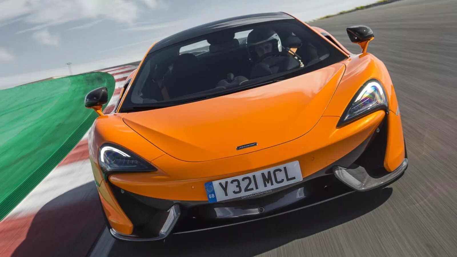 Mclaren 570s coupe. Mclaren 570s 2015. 2021 mclaren 570s. Mclaren 570s. Макларен 570s.