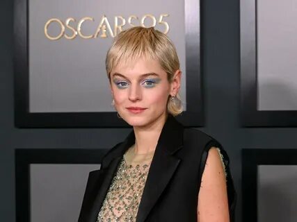 Emma corrin