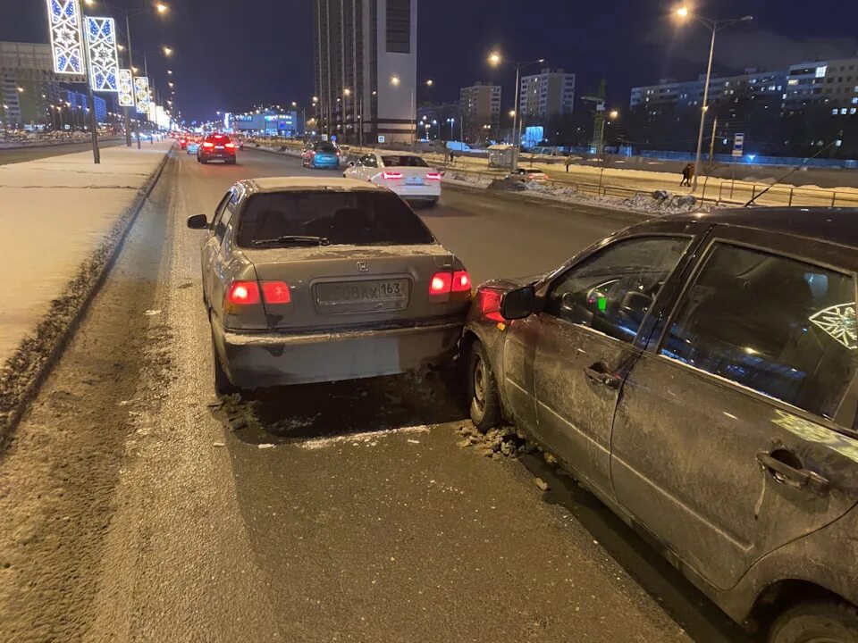 После сильно аварий. ДТП Хонда Цивик Ферио фото.