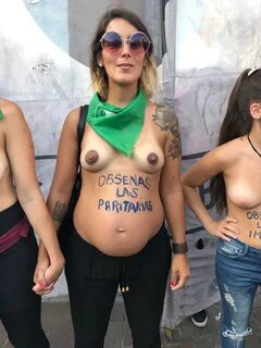 Mujeres en tetas