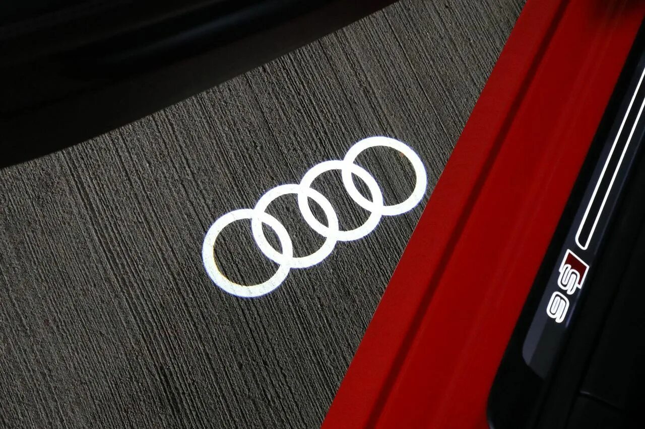 Кольца Ауди q7. Audi 4 кольца. Диодные кольца Ауди 2020. Логотип Ауди.