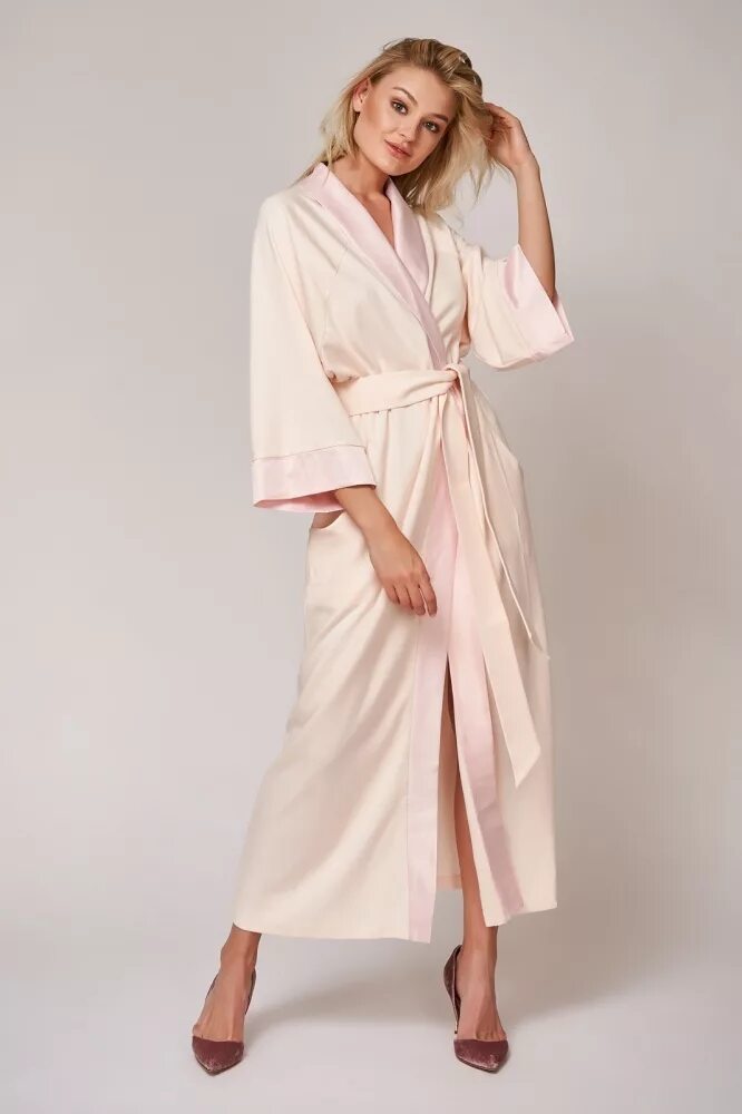 Домашние халаты запахом. Халат Laete. Laete халат женский. Халат Laete (XL, розовый). Халат Laete (XL, коричневый).