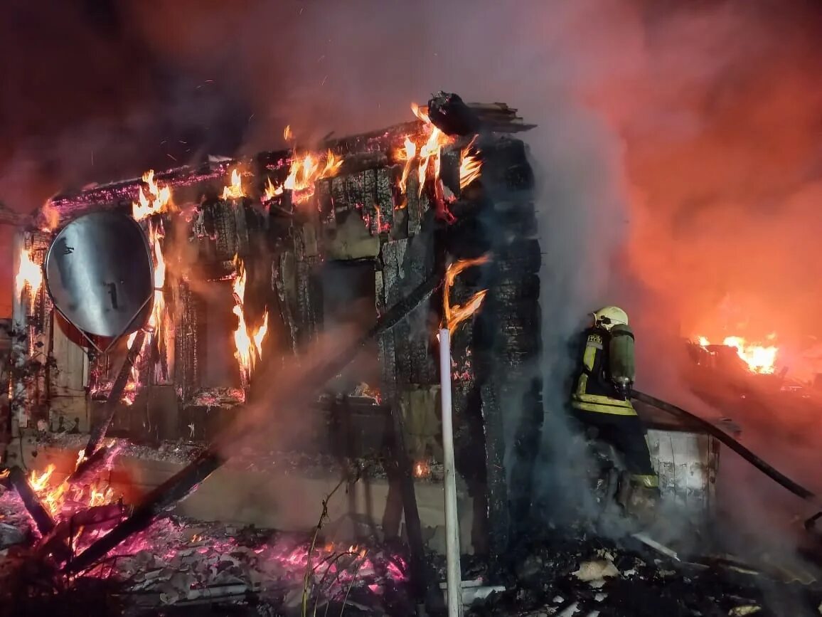 Пожар. Горящий город. Пожары в России. Вчерашний пожар.