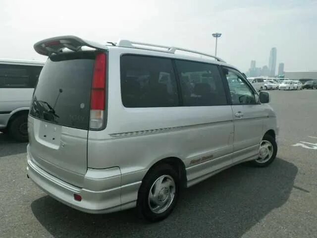 Литайс ноах дизель. Тойота noah дизель. Ноах дизель. Хонда ноах дизель 1го поколения. Ноах дизель.