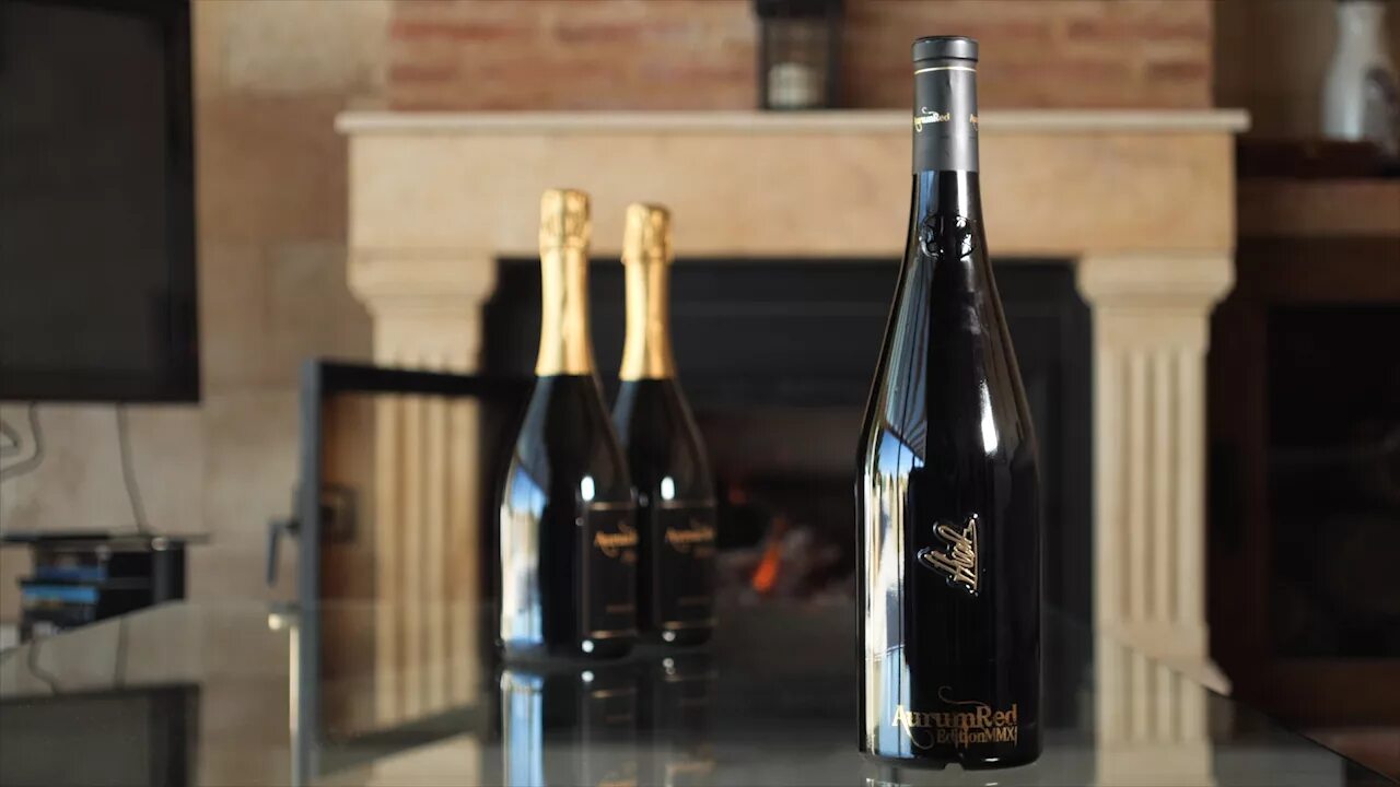 Самые лучшие вина в мире. Майрик вино армения. Вино armenia wine. То самое вино. Вкусное вино.