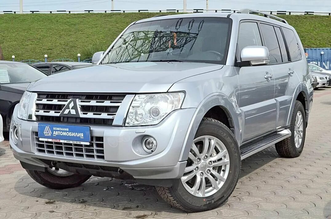 мицубиси паджеро 2013г. Mitsubishi pajero 3. паджеро 4 цвет шоколадный. паджеро 3 дизель 3. 0 дизель.