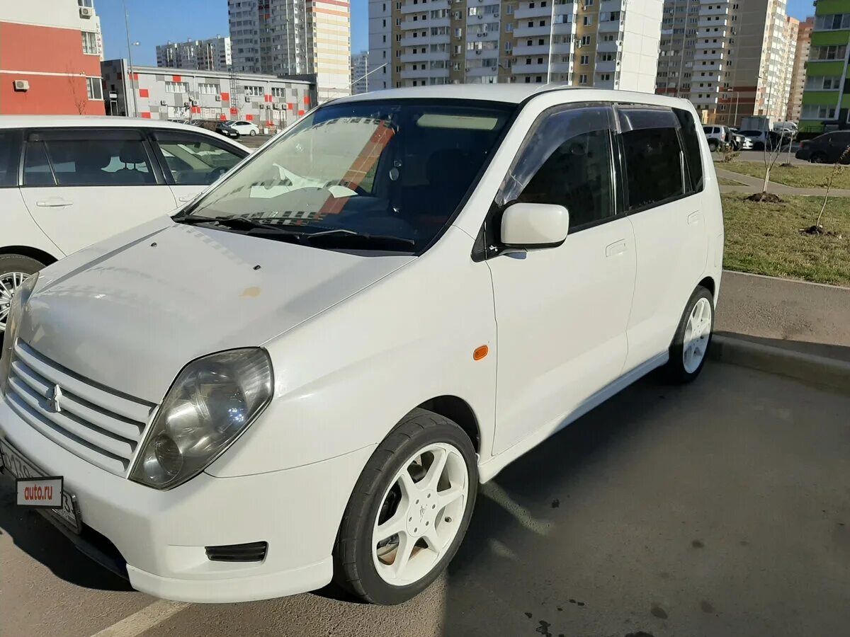 Митсубиси динго купить. Mitsubishi Dingo 1.5 at, 2000. Мицубиси Динго 2000. Mitsubishi Dingo 2000 года. Мираж Динго.